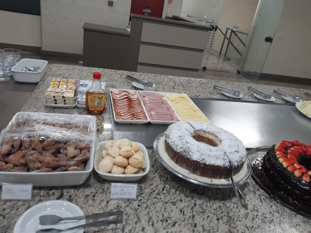 Astron Suites Sao Jose Dos Pinhais By Nobile エクステリア 写真